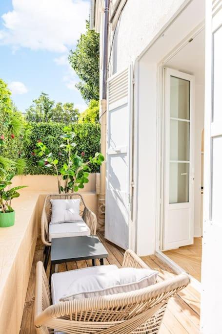 Townhouse Sacree Coeur Place Du Tertre Montmartre Paris Ngoại thất bức ảnh